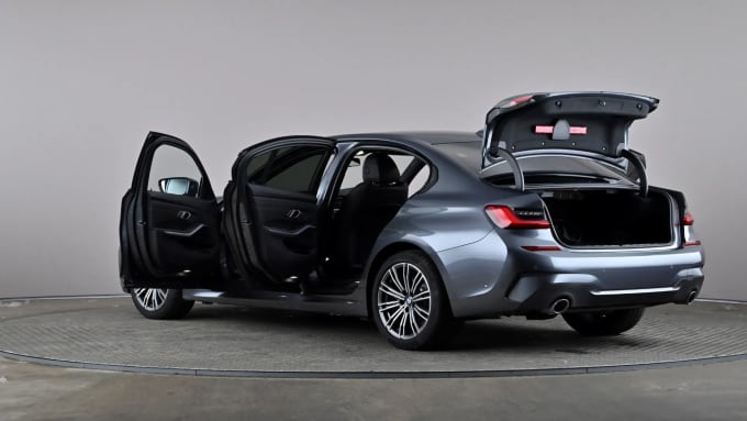 2021 BMW 3 Series