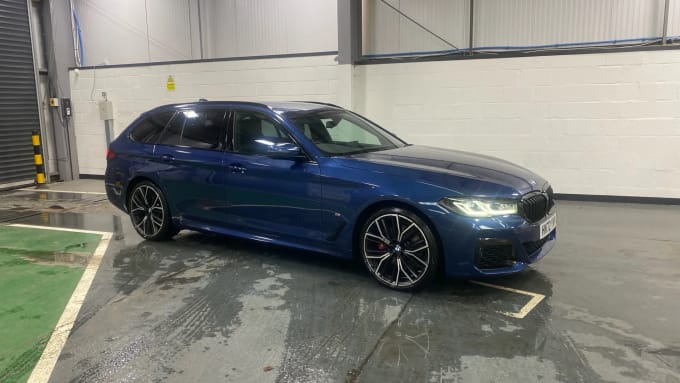 2022 BMW 5 Series Touring