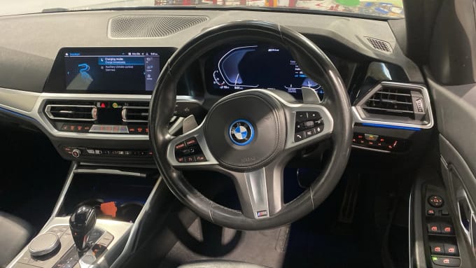 2021 BMW 3 Series