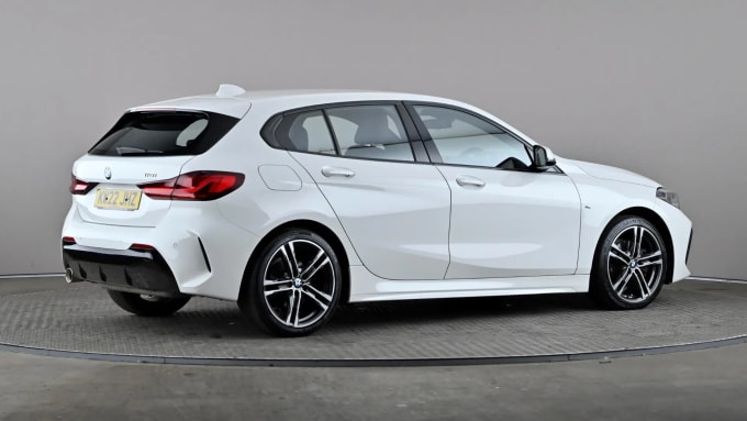 2022 BMW 1 Series
