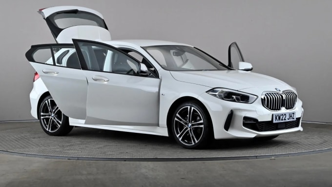 2022 BMW 1 Series