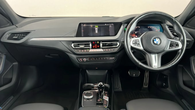 2022 BMW 1 Series