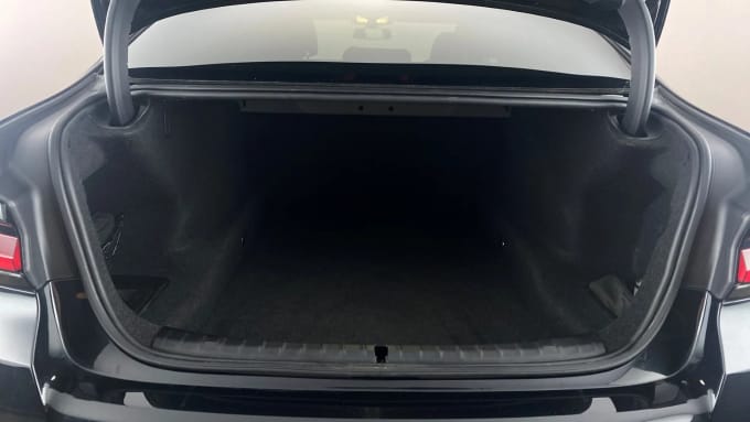 2022 BMW 5 Series