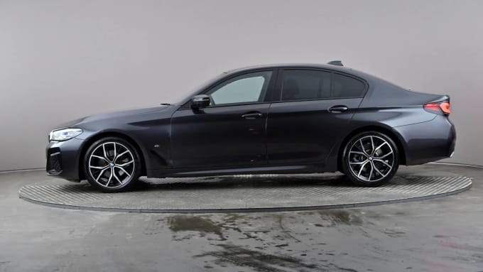 2021 BMW 5 Series