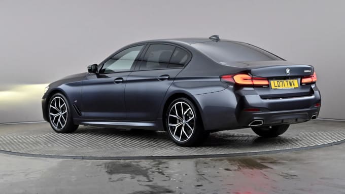 2021 BMW 5 Series