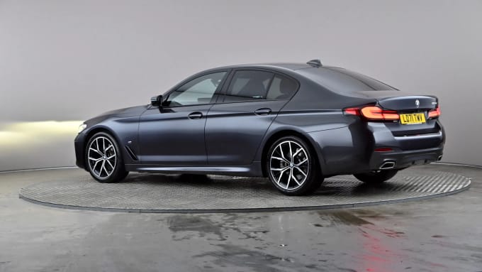 2021 BMW 5 Series