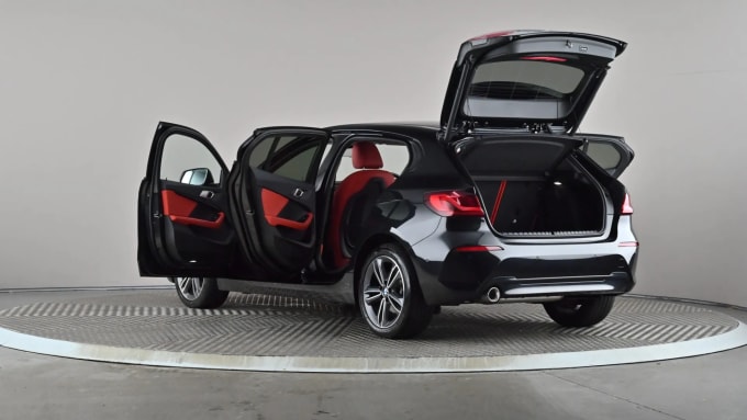 2023 BMW 1 Series