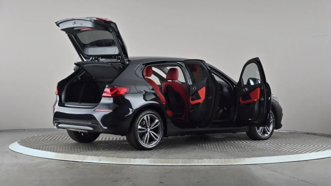 2023 BMW 1 Series