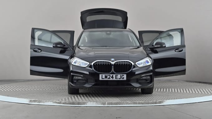 2024 BMW 1 Series