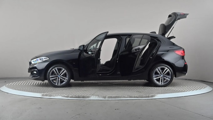 2024 BMW 1 Series