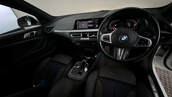 2022 BMW 1 Series