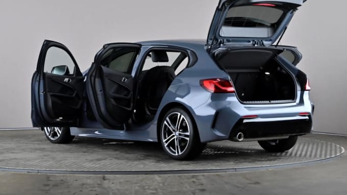 2021 BMW 1 Series