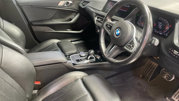 2021 BMW 1 Series