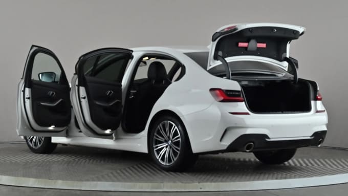 2022 BMW 3 Series