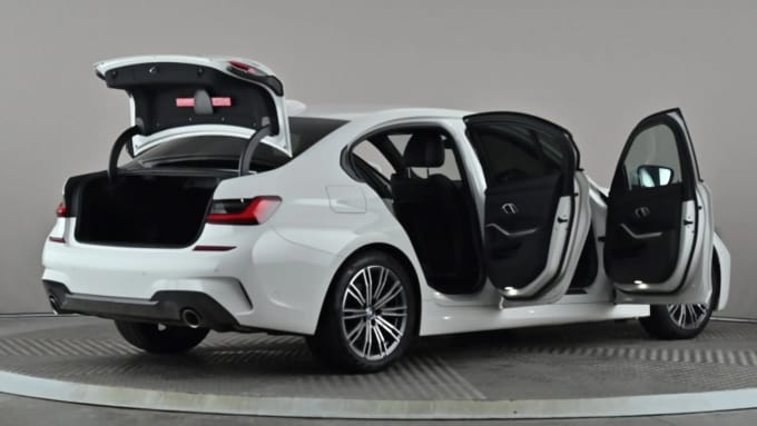 2022 BMW 3 Series