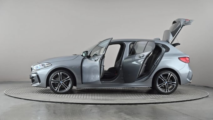 2024 BMW 1 Series