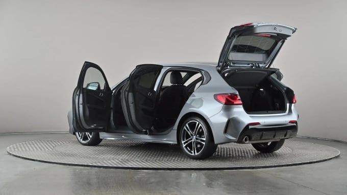 2024 BMW 1 Series