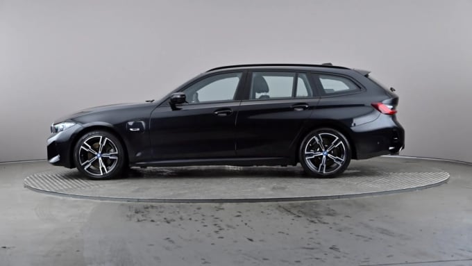 2022 BMW 3 Series Touring