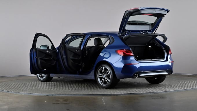 2021 BMW 1 Series