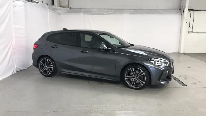 2021 BMW 1 Series