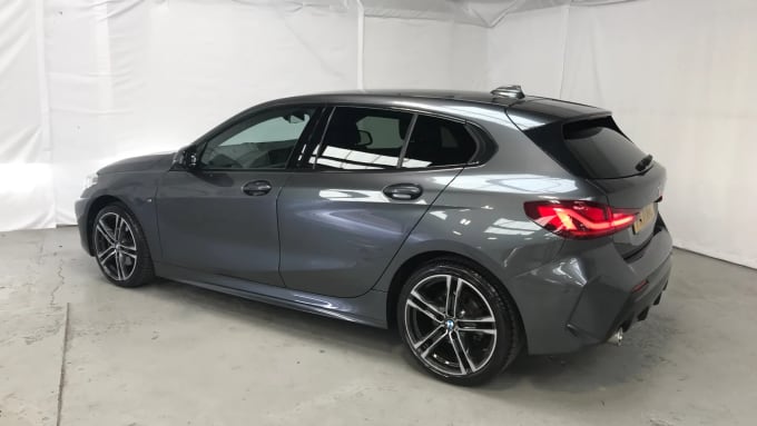2021 BMW 1 Series