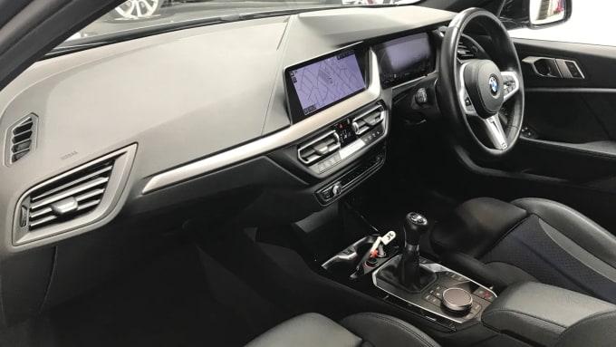 2021 BMW 1 Series