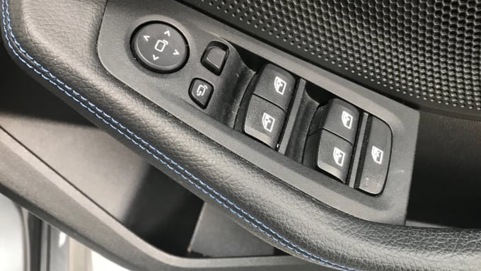 2021 BMW 1 Series