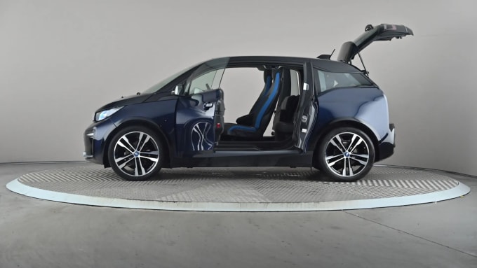 2022 BMW I3