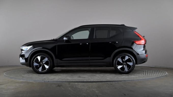 2023 Volvo Xc40