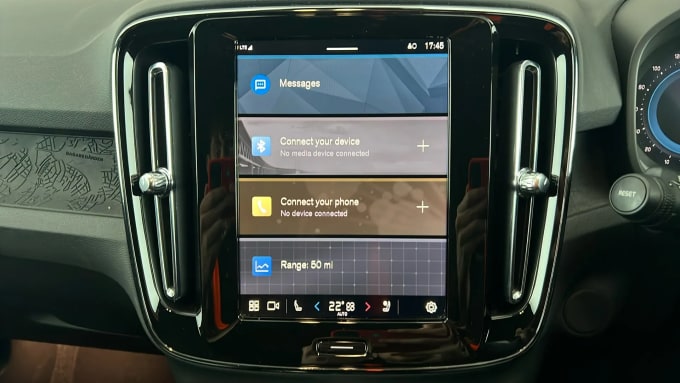 2023 Volvo Xc40