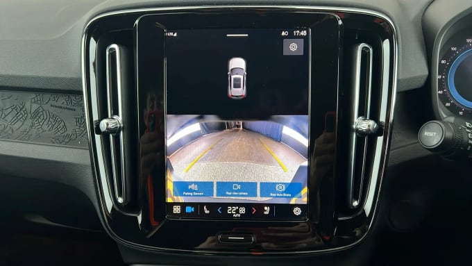 2023 Volvo Xc40