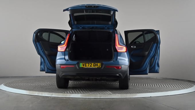 2023 Volvo Xc40