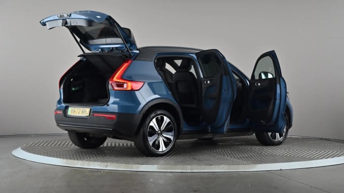 2023 Volvo Xc40