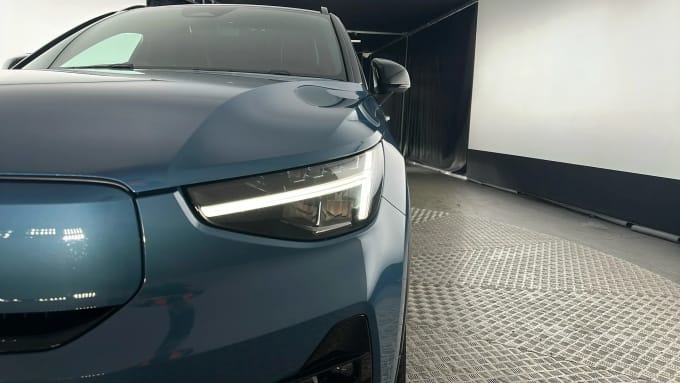 2023 Volvo Xc40