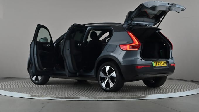 2022 Volvo Xc40