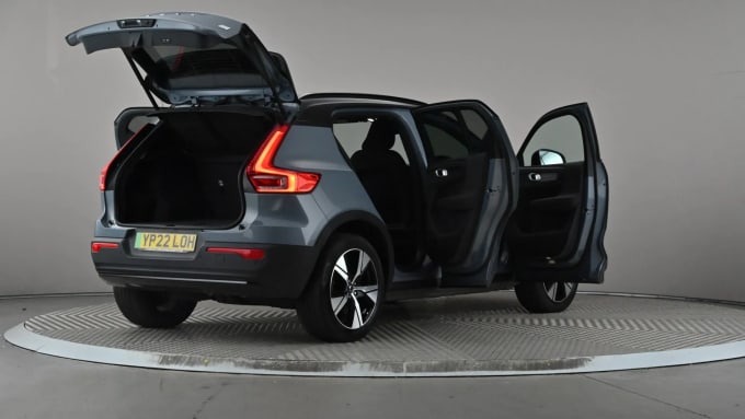 2022 Volvo Xc40