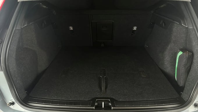2022 Volvo Xc40
