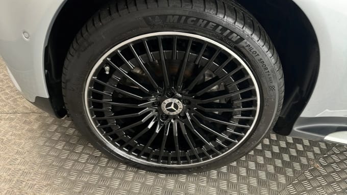 2022 Mercedes-benz Eqc