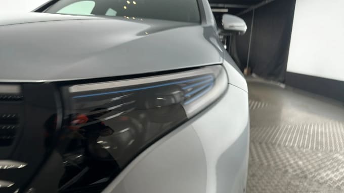 2022 Mercedes-benz Eqc