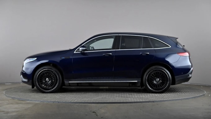 2022 Mercedes-benz Eqc