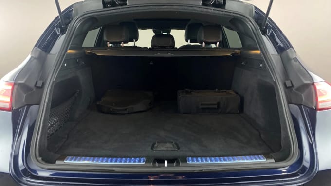 2022 Mercedes-benz Eqc