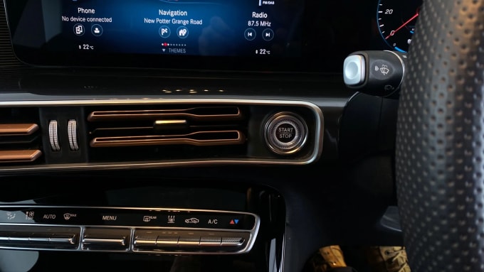 2022 Mercedes-benz Eqc
