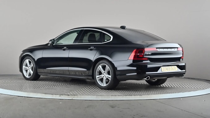 2020 Volvo S90