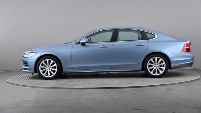 2020 Volvo S90