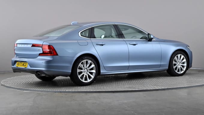 2020 Volvo S90