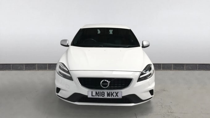 2018 Volvo V40
