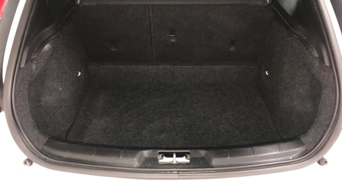 2018 Volvo V40