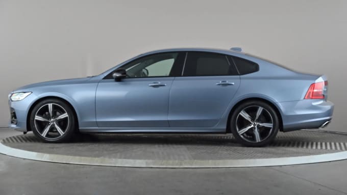 2020 Volvo S90