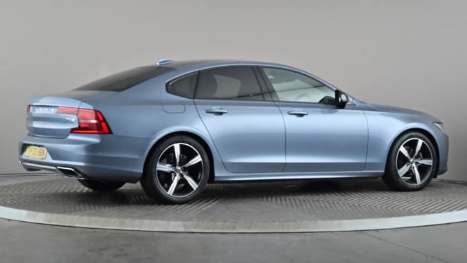 2020 Volvo S90