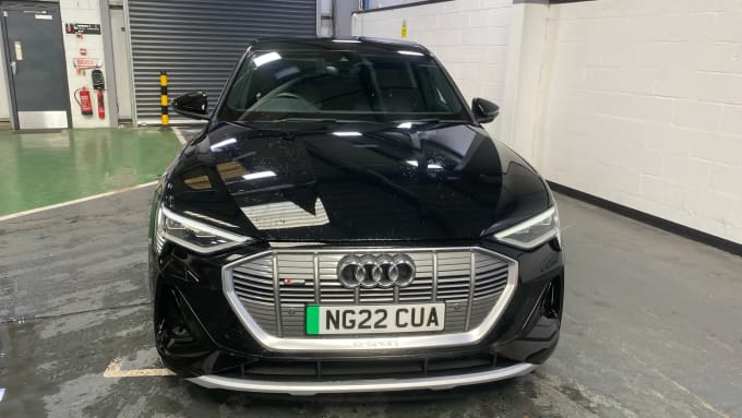 2022 Audi E-tron